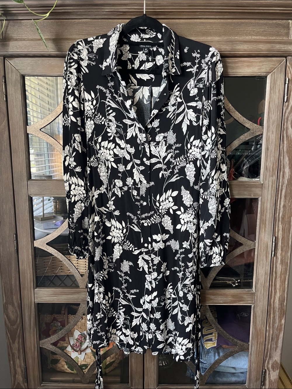 Well Worn Black and White Floral Long Sleeve Shirt Dress